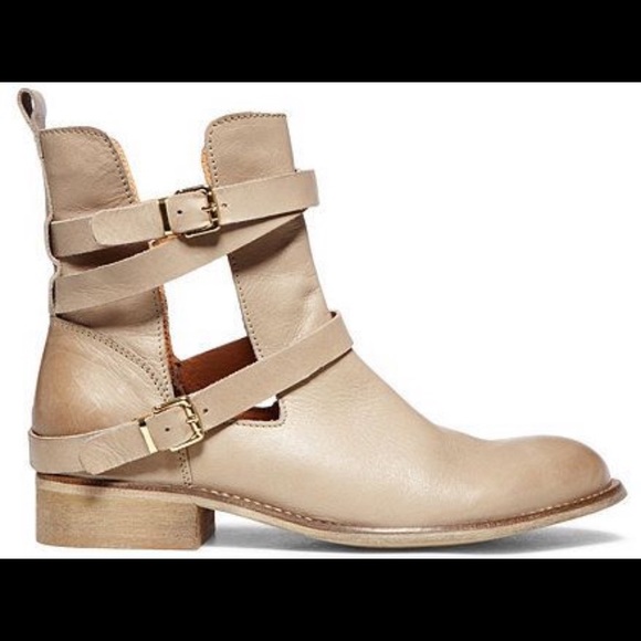 Steve Madden Shoes - Steve Madden Peladino Beige Cutout Boots Leather Size 8 Shoes Boho Bohemian.